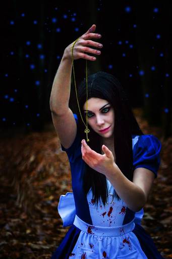 Alice: Madness Returns - Мой косплей Алисы.